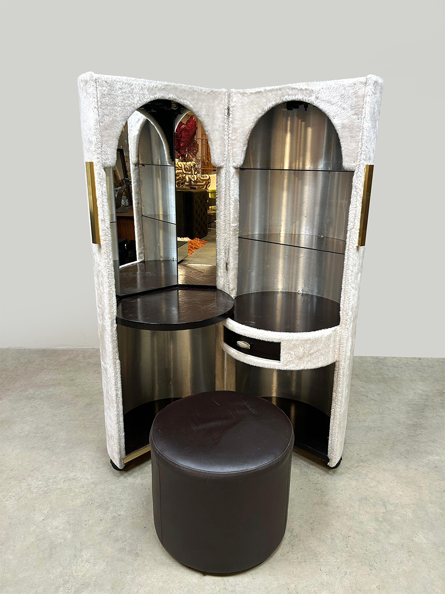 Vintage furniture design vanity table dressing tube kaptafel Luigi Massoni Poltrona Frau 'Ivory white' Vintage furniture design vanity table dressing tube kaptafel Luigi Massoni Poltrona Frau 'Ivory white'