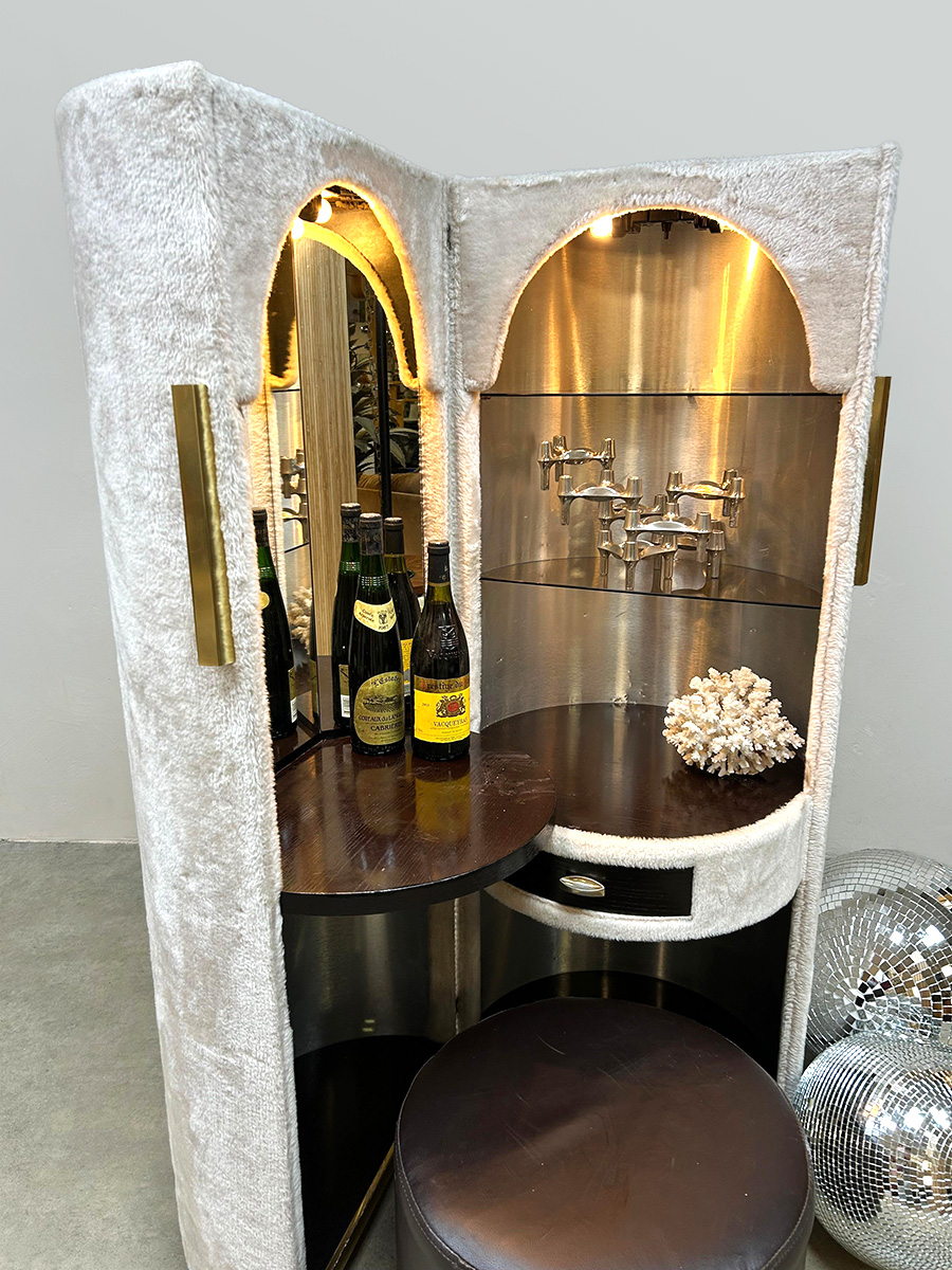 Vintage vanity table dressing tube kaptafel Luigi Massoni Poltrona Frau 'Ivory white' Vintage vanity table dressing tube kaptafel Luigi Massoni Poltrona Frau 'Ivory white'