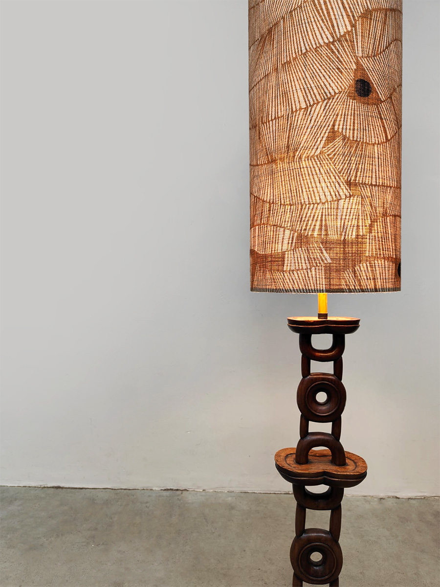Danish vintage wooden floor lamp houten vloerlamp 1970 'Totem'