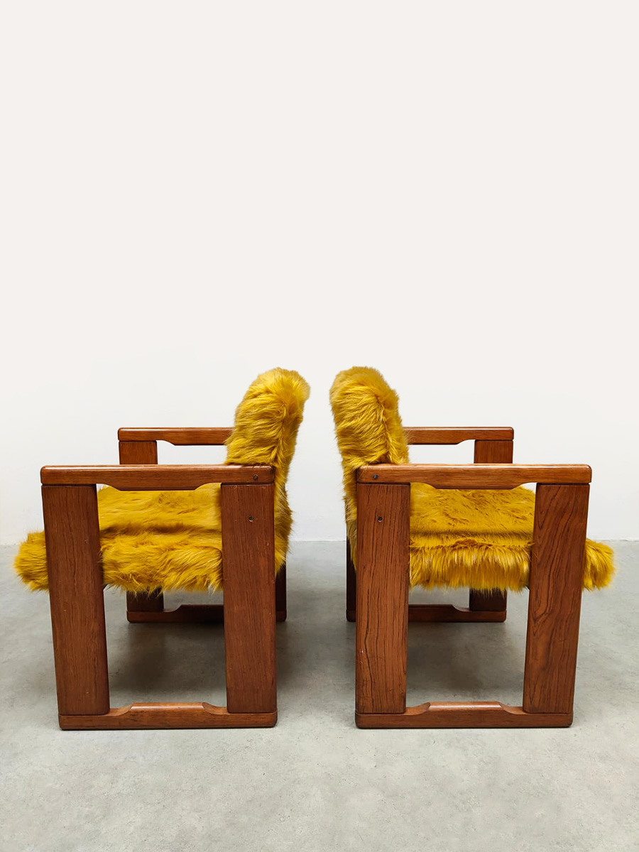 Midcentury interior design dining chairs eetkamerstoelen Tobia & Afra Scarpa 1970s 'Fluffy' Midcentury interior design dining chairs eetkamerstoelen Tobia & Afra Scarpa 1970s 'Fluffy'