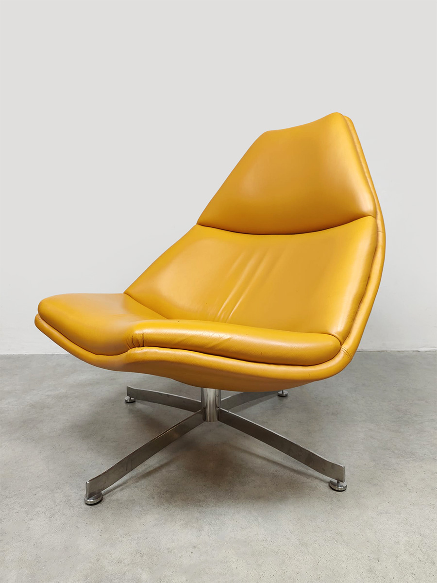 Vintage Artifort swivel chair lounge fauteuil Geoffrey Harcourt F511