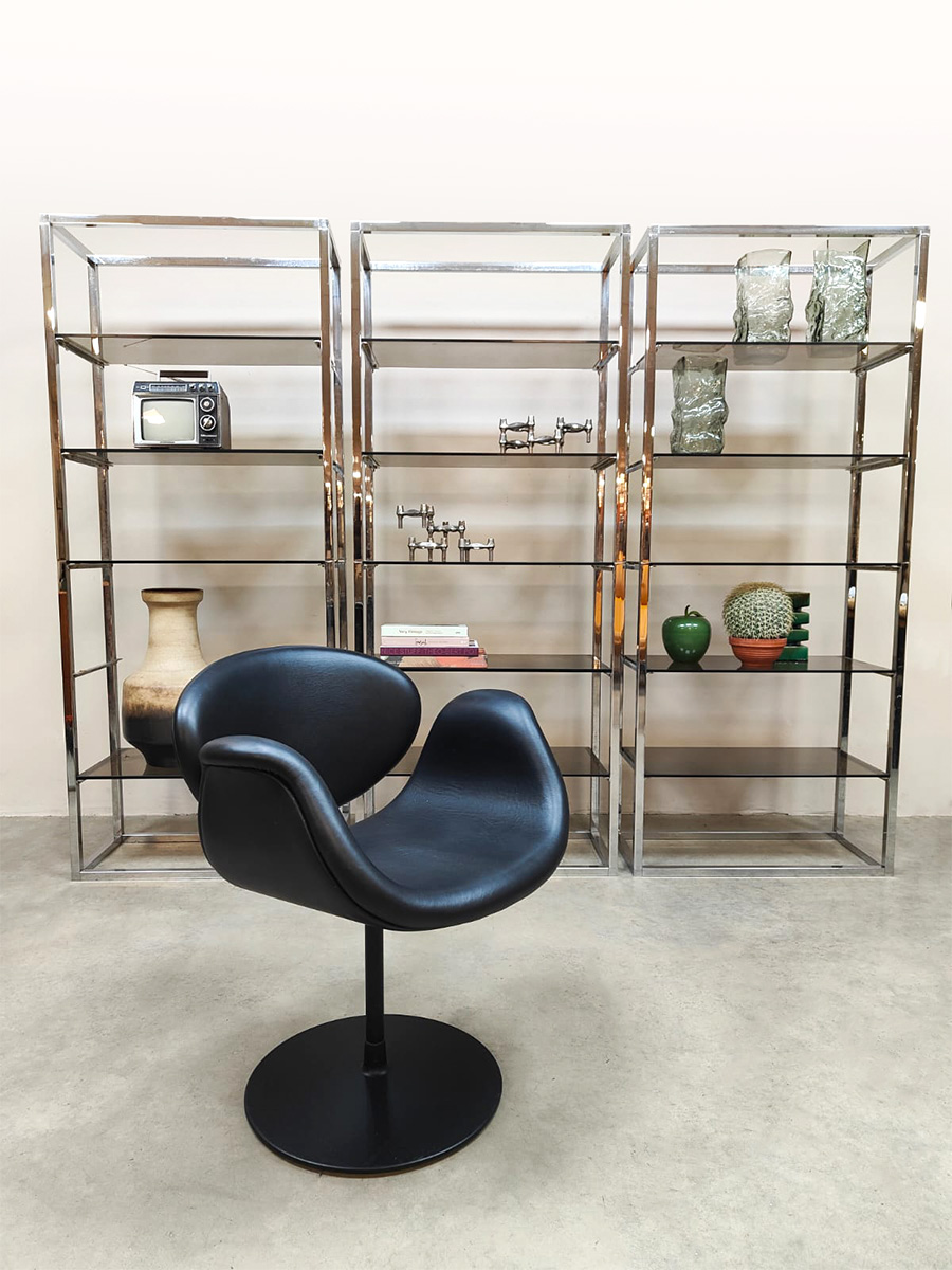 Midcentury interior design ‘little tulip’ swivel chairs stoelen Pierre Paulin Artifort