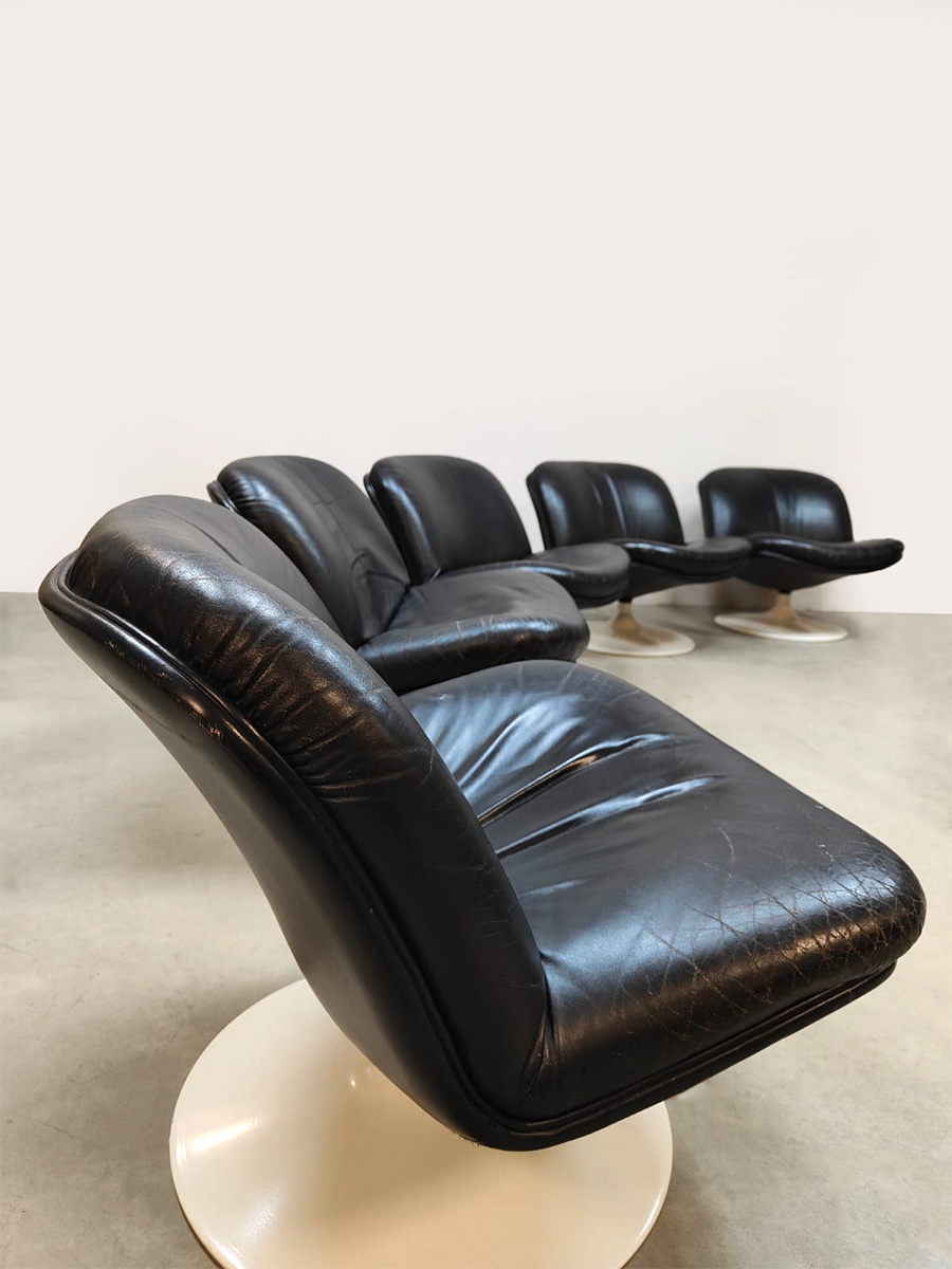 Vintage F504 swivel lounge chairs fauteuils Artifort Geoffrey Harcourt