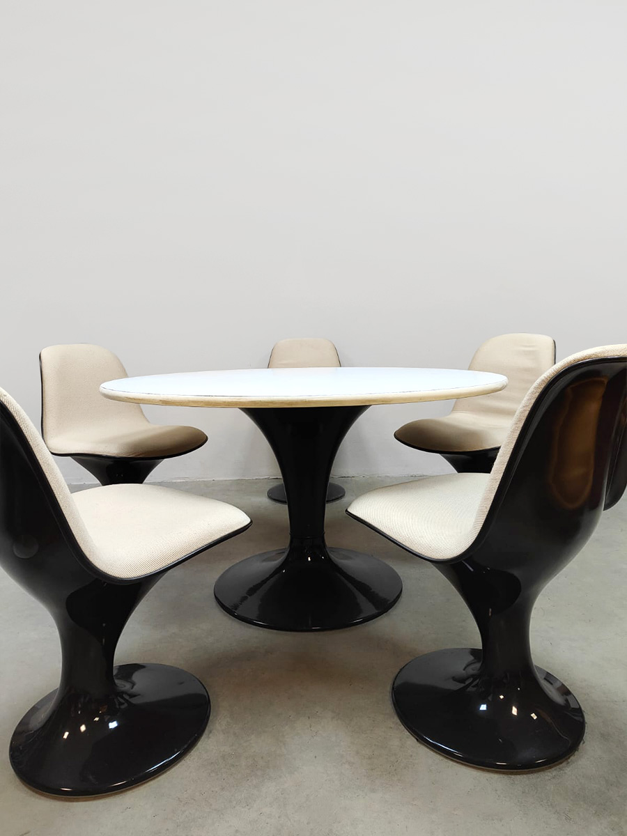 Space age Orbit dining set Markus Farner & Walter Grunder Herman Miller