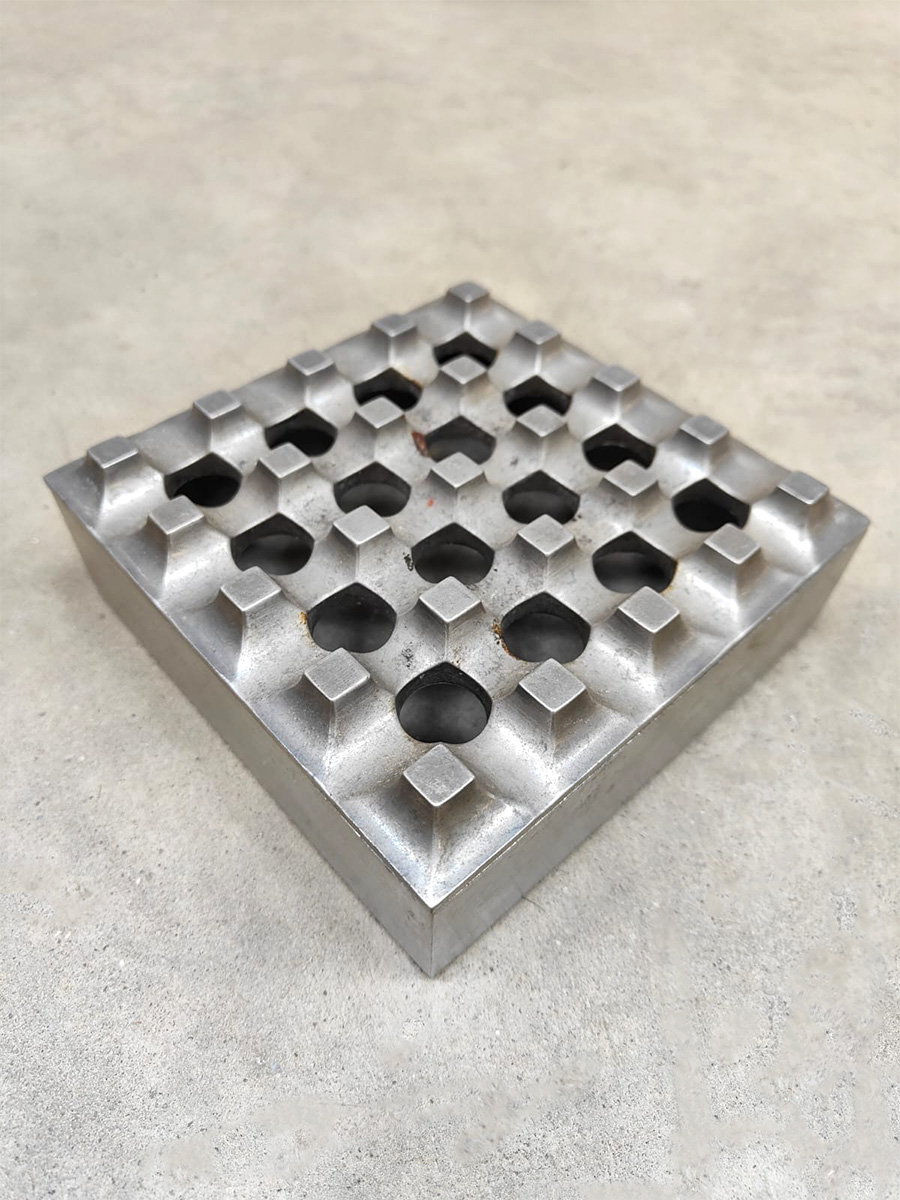 Swedish vintage aluminum Ultima ashtray asbak Holger Bäckström & Bo Ljungberg