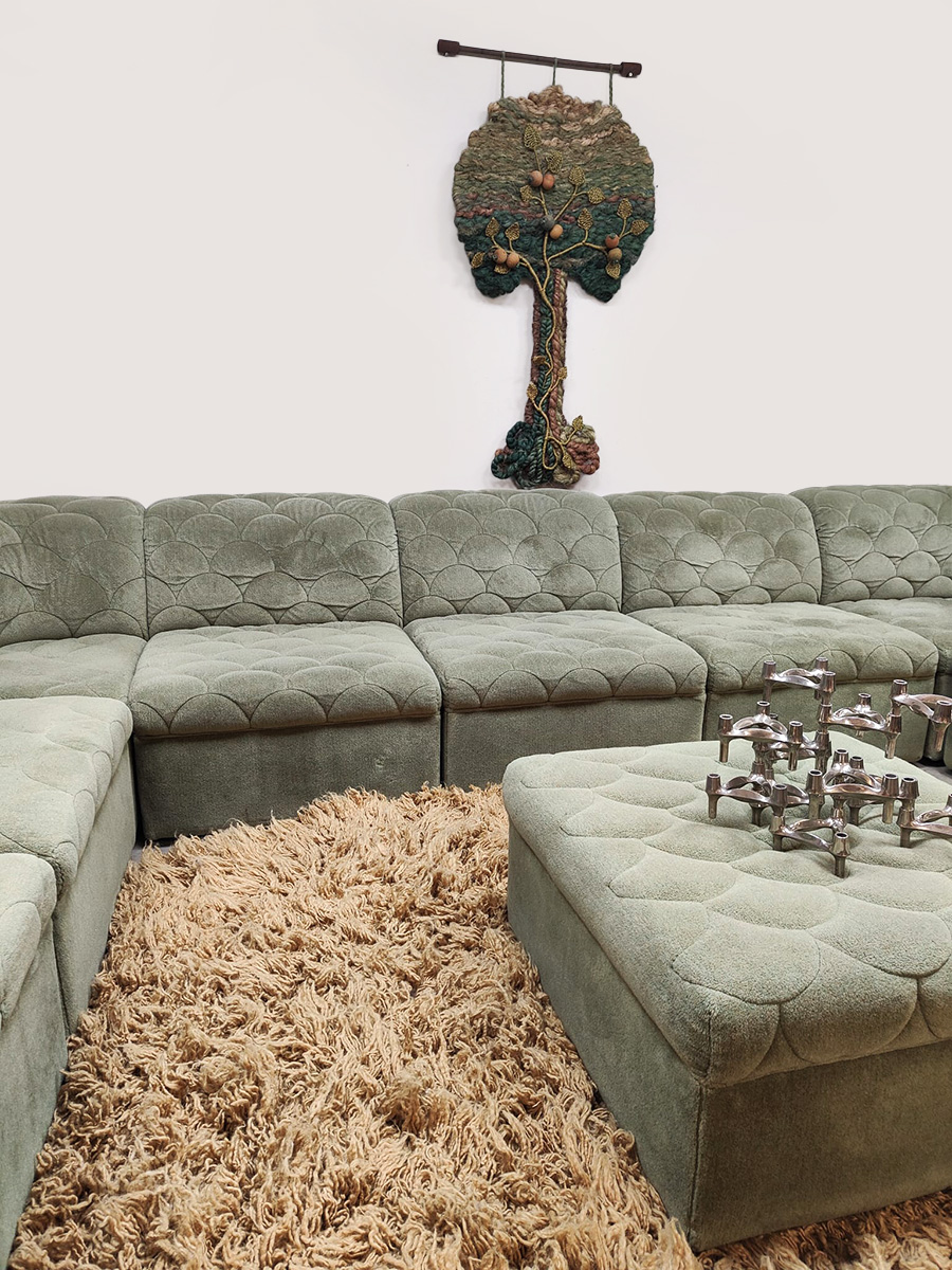 Midcentury interior design velvet quilted modular sofa modulaire elementen bank Laauser ‘Green pastel’
