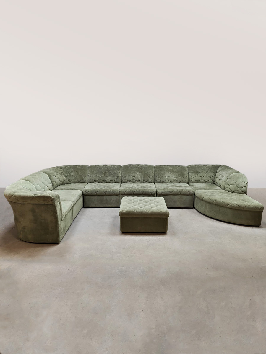 Vintage velvet quilted modular sofa modulaire elementen bank Laauser ‘Green pastel’