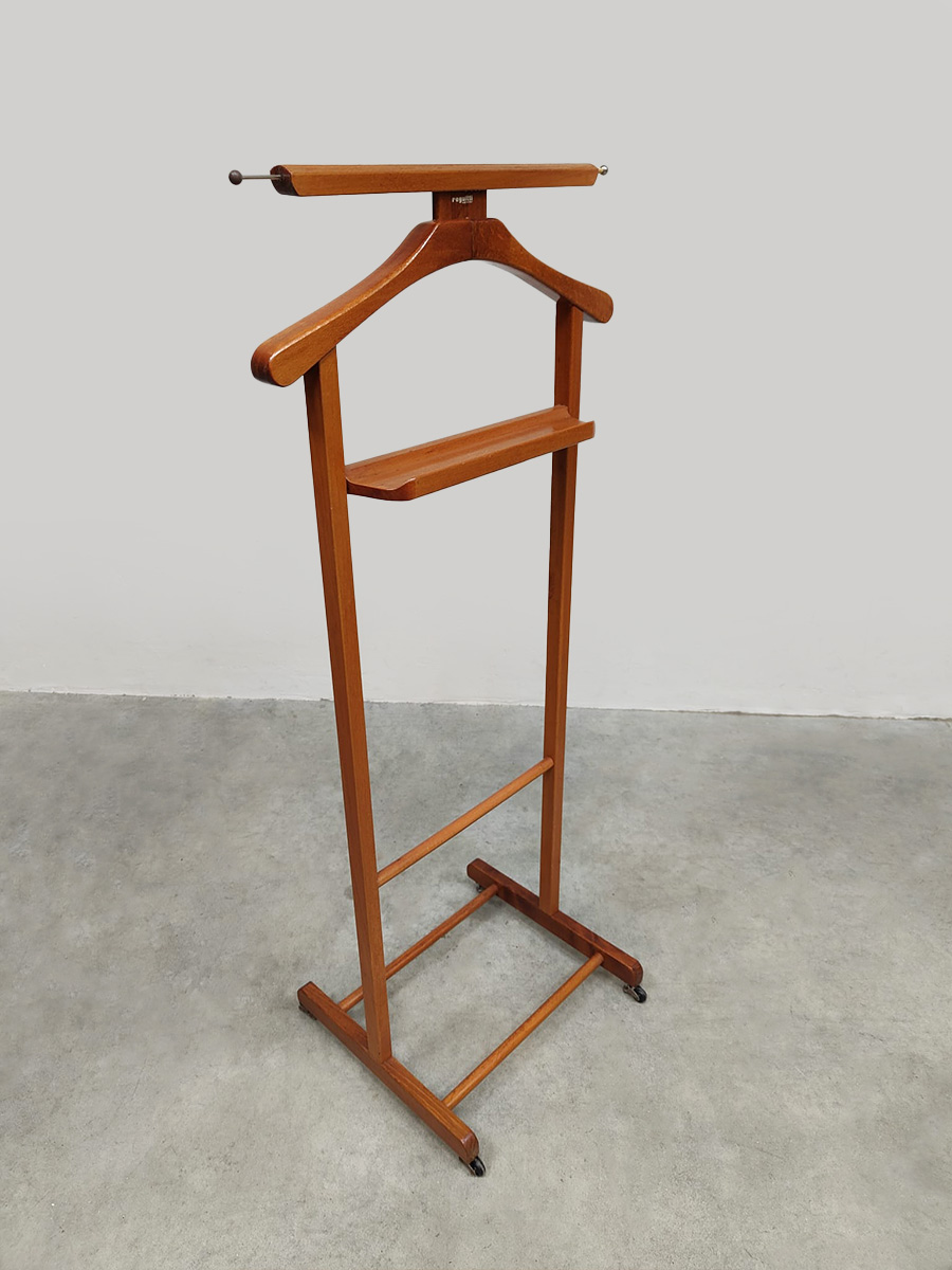 Interior design Midcentury Italian valet stand vintage dressboy Fratelli Reguitti