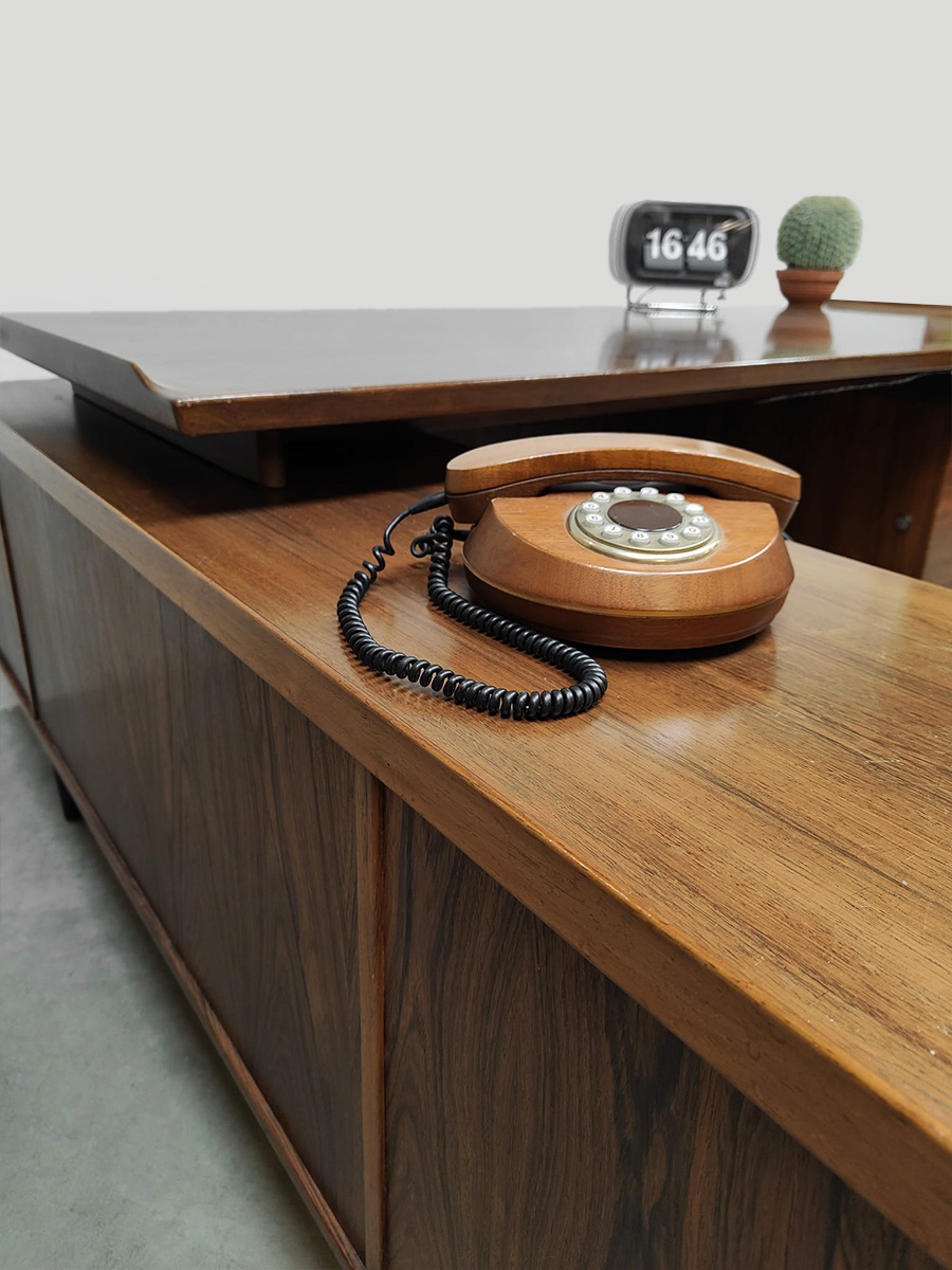 Vintage design model 209 executive desk bureau Arne Vodder for Sibast 1955