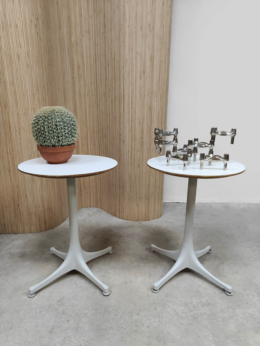 Midcentury interior design swag leg side tables bijzettafels George Nelson for Herman Miller