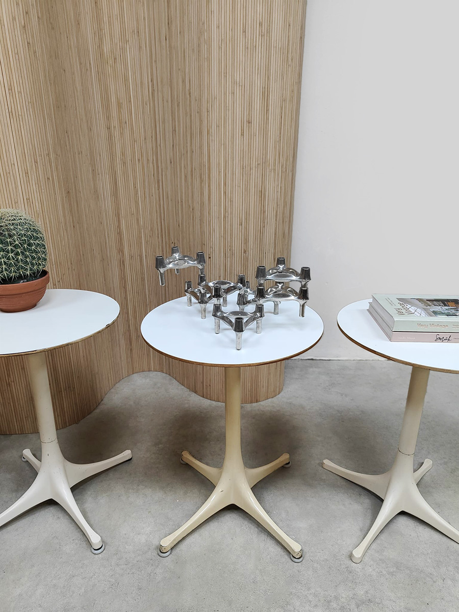 Midcentury American furniture swag leg side tables bijzettafels George Nelson for Herman Miller 'White'