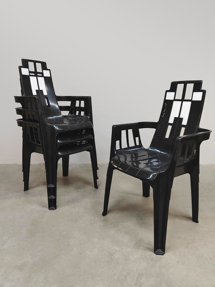 Vintage Boston garden dining chairs stapelstoelen Pierre Paulin Henry Massonnet