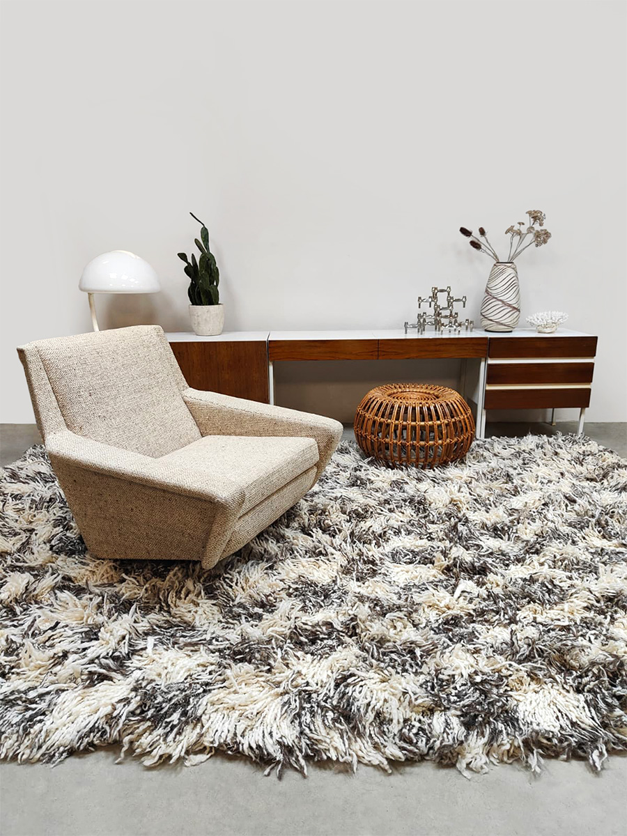 Vintage Danish armchair Deense lounge fauteuil 1970 ‘Asymmetrical’