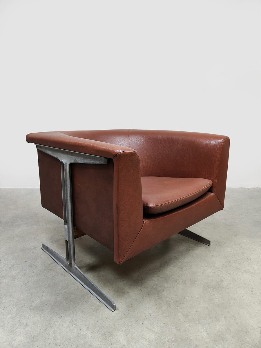 Vintage design furniture lounge chairs '042' Geoffrey Harcourt Artifort