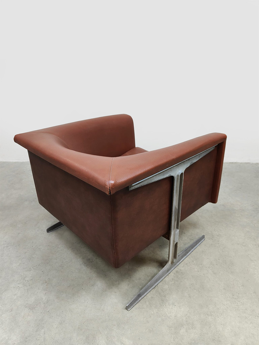 Vintage Dutch design lounge chairs '042' Geoffrey Harcourt Artifort