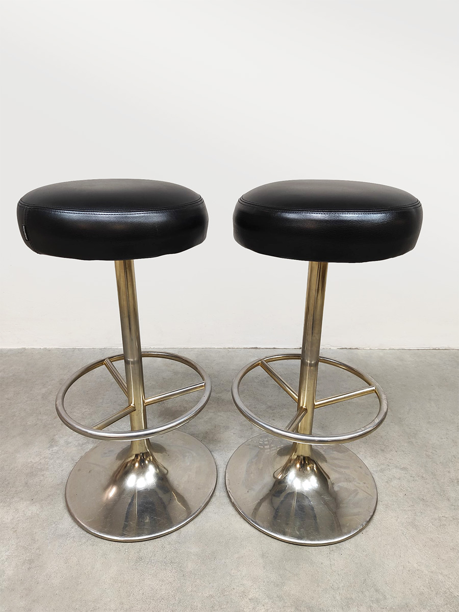 Midcentury interior Swedish design bar stool stools barkrukken Borje Johanson 'Without backrest'