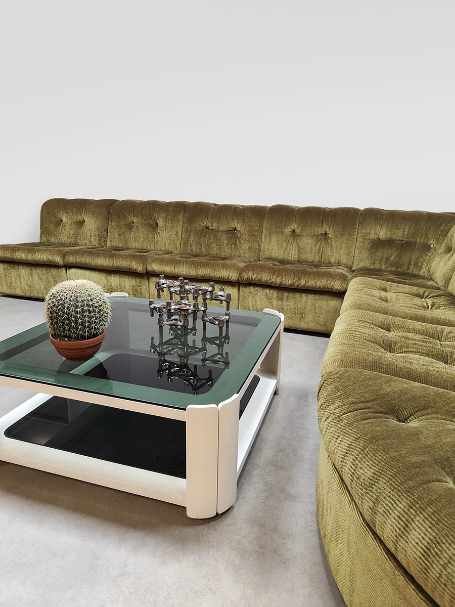 Midcentury interior design velvet green modular sofa modulair lounge bank ‘Green spirit’