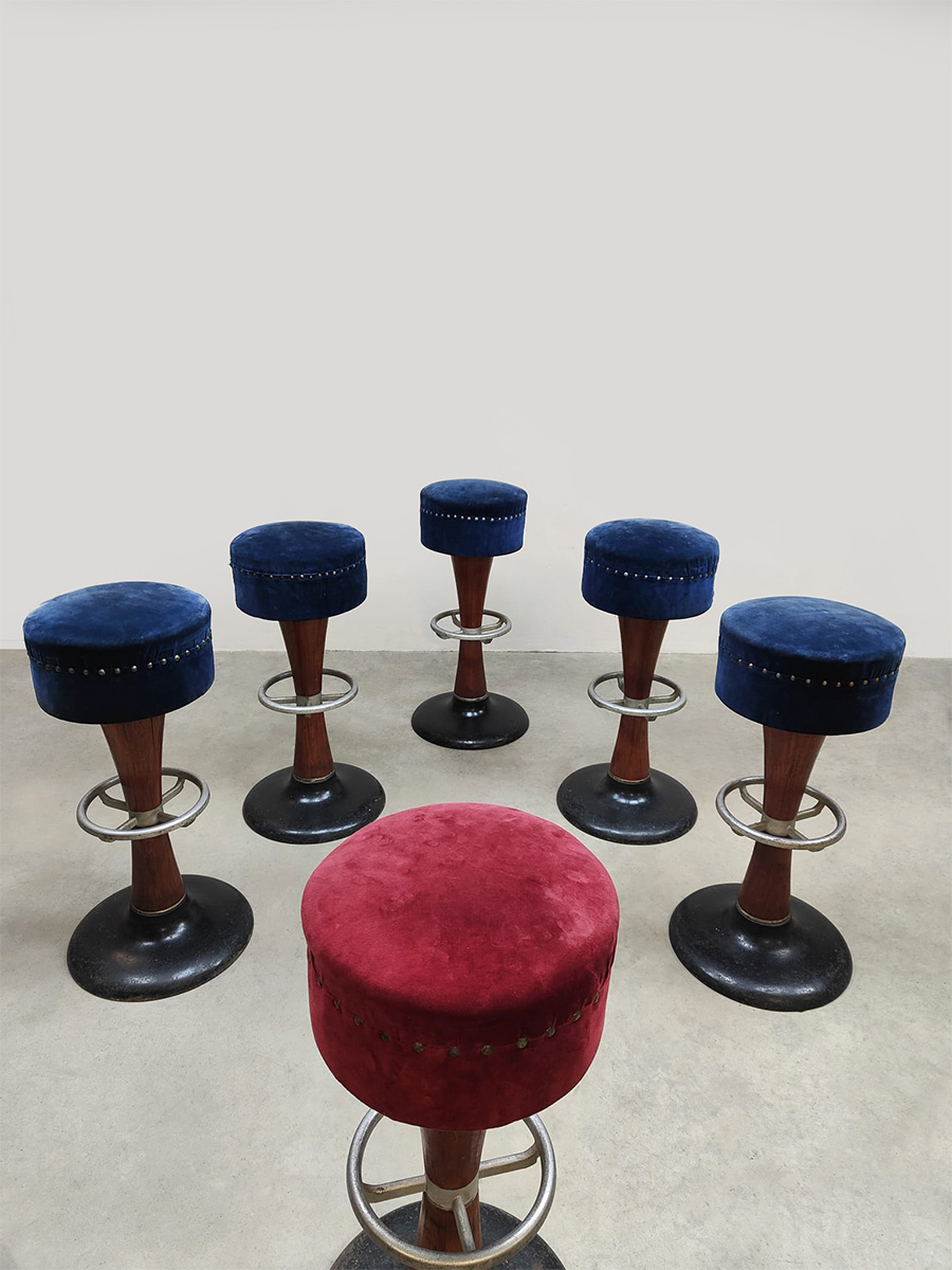 Vintage French café bar stools Art deco style