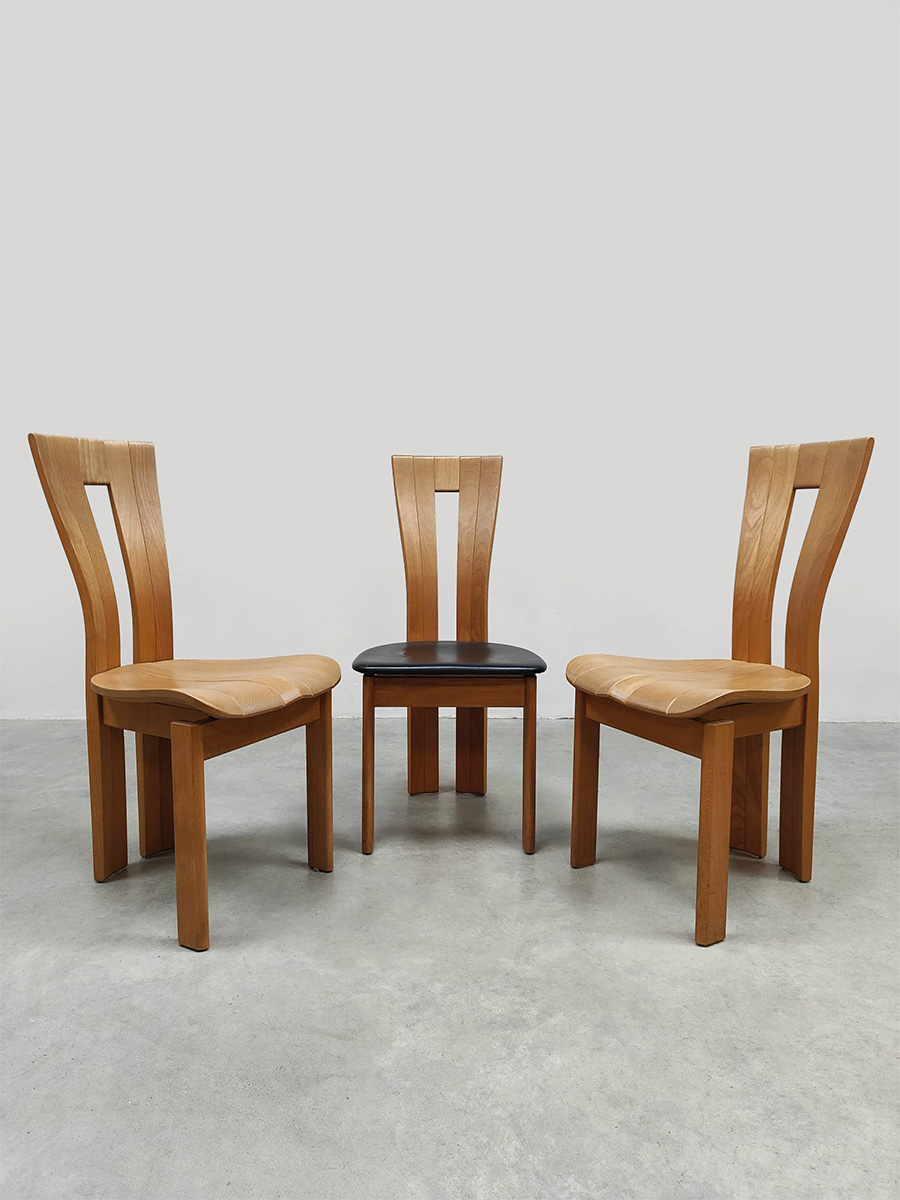 Vintage French design wooden dining chairs houten eetkamerstoelen 'Pierre Chapo style'